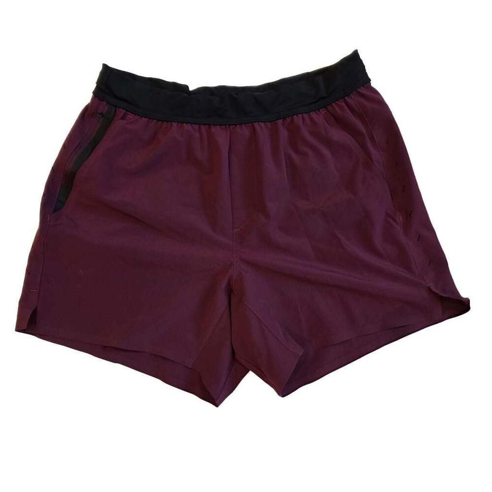 Ten Thousand The Interval Short, Maroon